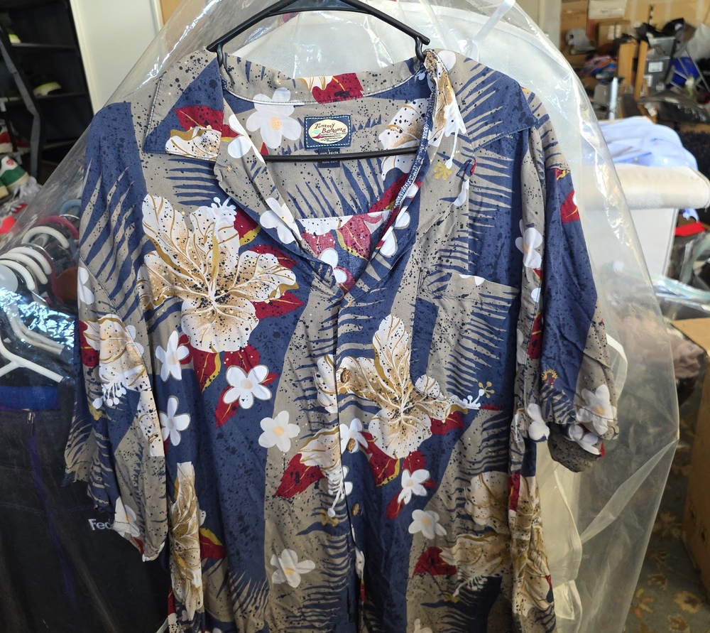 Tommy Bahama Navy Floral Short-Sleeve Button-Down Shirt